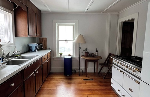 Stamford Casa | Charming 3-bedroom Vermont house with outdoor Sauna and Mountain Views