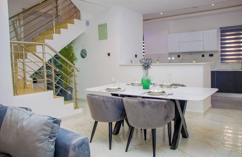 Ofin Casa | Charming 3-bedroom Villa estate with WiFi, 24/7 Electricity in Songotedo, Lekki