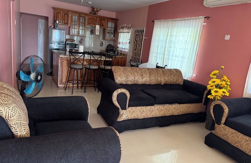 Port Maria Casa | Charming 3-bedrooms house in lovely Port Maria with AC, and WiFi and hot water