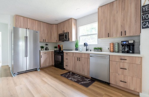 Tukwila Casa | Charming 3 BR/3 BA Tukwila home