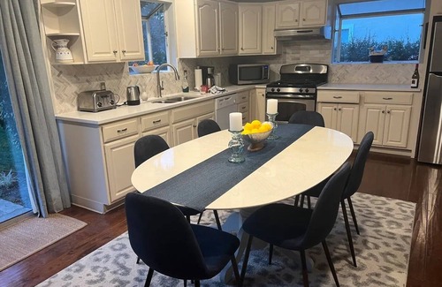 Carmel Casa | Charming 3 BR Carmel Home w/ Large Garden Patio