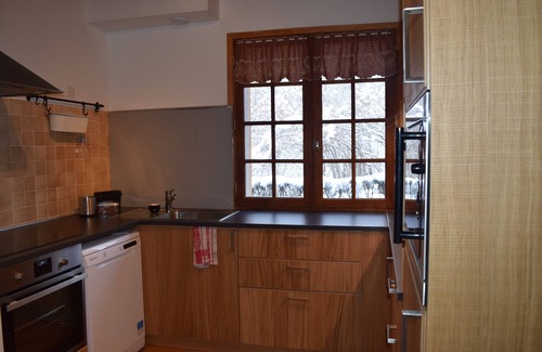 Benque-Dessous-et-Dessus Chalet De Esquí | CHALET CON ENCANTO 3 LLAVES JARDÍN CERRADO A 5MN DEL CENTRO DE LUCHON 15MN PEYRAGUDES