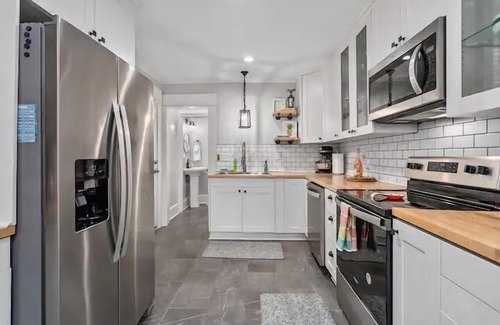 South Kansas City Casa | Charming 3Bed/2Bath House in the Heart of Kansas City!