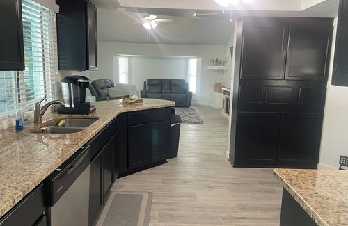 Port Charlotte Casa | Charming 3BR/2Bath house + Private Poolside Oasis in Port Charlotte