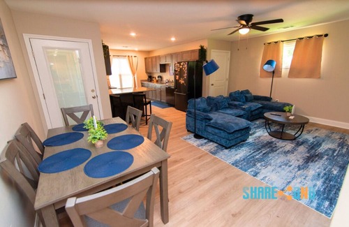 Jacksonville Casa | Charming 3BR Family Stay | Fenced Yard & Streaming TV