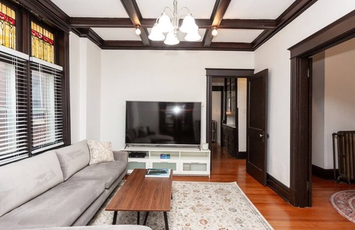 Shaw Casa | ☆ Charming 3BR Historic/Renovate ☆ Near Downtown/Park ☆