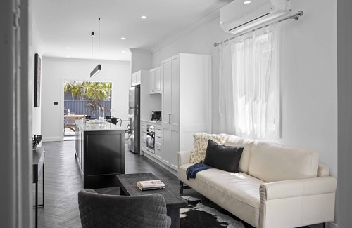 Mayfield West Casa | Charming 3BR renovated house