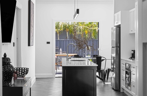 Mayfield West Casa | Charming 3BR renovated house