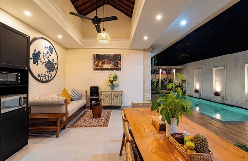 By Pass Ngurah Rai Villa | Charming 3BR Villa with Private Pool in Jimbaran