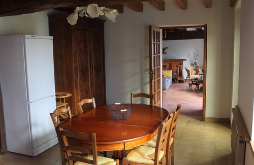Sarzay Cabaña | Casa rural en Berry con jardín amplio, juegos, bicicletas y cercano a sitios históricos y naturales.