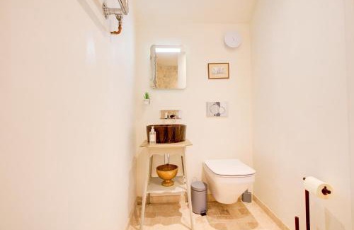 Batheaston Casa | Charming 4-Bed Countryside Retreat with Parking