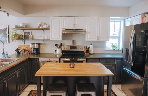 Garibaldi Highlands Casa | Charming 4-Bed Mountain Retreat