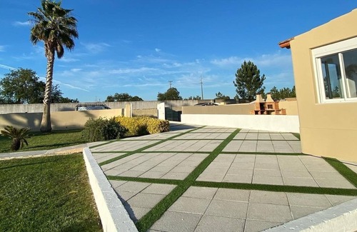 Palhais Casa | Charming 4-Bed Villa in Quinta do Anjo, Palmela
