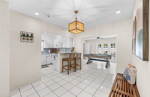 Birch Park Finger Streets Casa | Charming 4-bedroom house with AC and WiFi in lovely Fort Lauderdale
