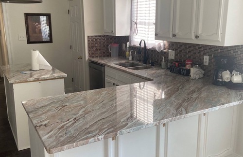 Denham Springs Casa | Charming 4-bedroom house with WiFi and AC in Denham Springs