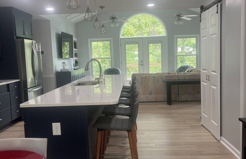Semora Casa | Charming 4-bedroom 3-bath house on beautiful Hyco Lake with boat dock.