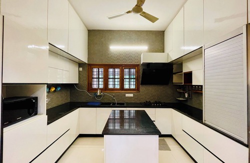 Tirupati Casa | Charming 4-bedroom bungalow with WiFi and AC in Tirupati