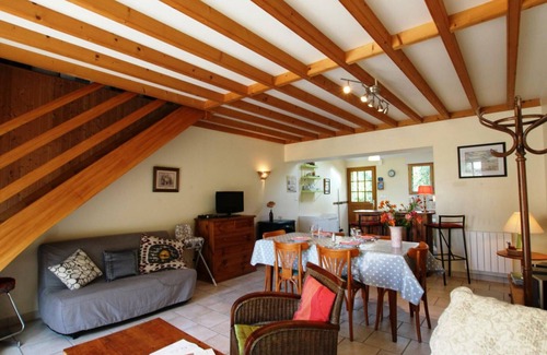 Le Parc Cabaña | Gite acogedor con jardín, terraza y vistas al Mont Saint-Michel, ideal para familias y mascotas