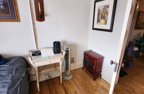 Peshtigo Otro | Charming 4-bedroom farmhouse with AC and WiFi in Peshtigo