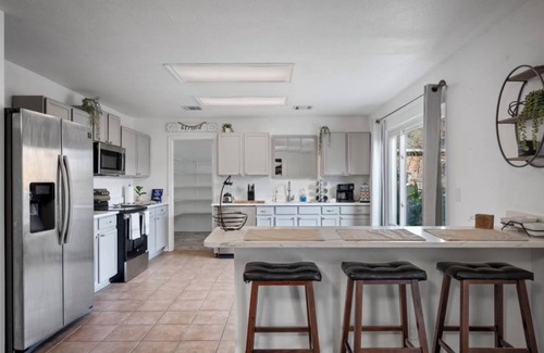 Cedar Park Casa | Charming 4-bedroom house in North Austin