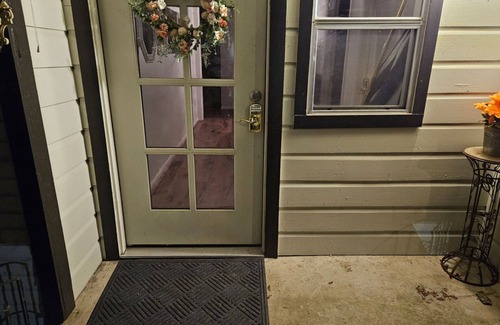 Coldspring Casa | Charming 4-bedroom house in Coldspring just 1 block from the Courthouse square.