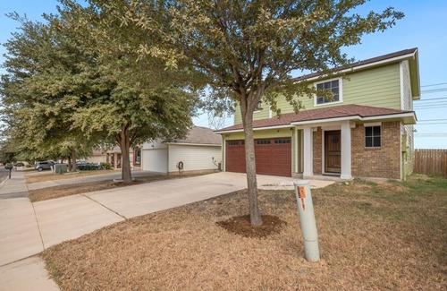 West San Antonio Casa | Charming 4-bedroom house with WiFi and AC in wonderful San Antonio