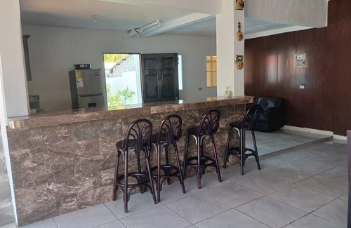 La Libertad Casa | Charming 4-bedroom house with WiFi, AC in superb San Diego