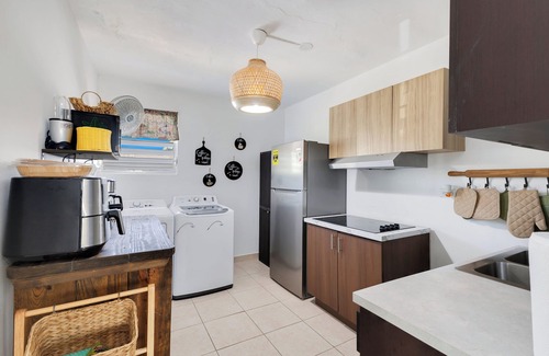 Tierras Nuevas Saliente Casa | Expectacular propiedad de 4 habitaciones, piscina privada para hasta 10 personas