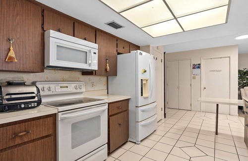 Apopka Casa | Charming 4-bedroom house with WiFi, AC in adorable Apopka