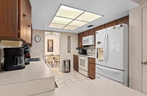Apopka Casa | Charming 4-bedroom house with WiFi, AC in adorable Apopka