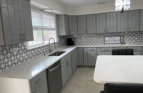 Gallup Casa | Charming 4-bedroom house with AC in Gallup