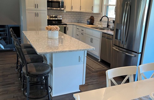 Oxford Casa | Charming 4-bedroom house in enchanting Oxford, Oh. Miami, Spooky Nook.