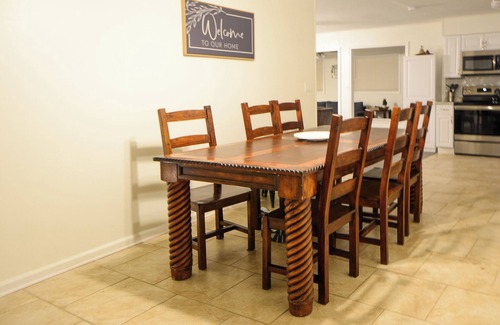 Pooler Casa | Charming 4-bedroom house with Private Pool near Savannah