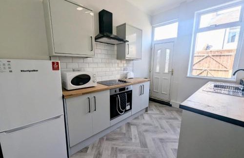 Blyth Casa | Charming 4-bedroom Retreat In Blyth