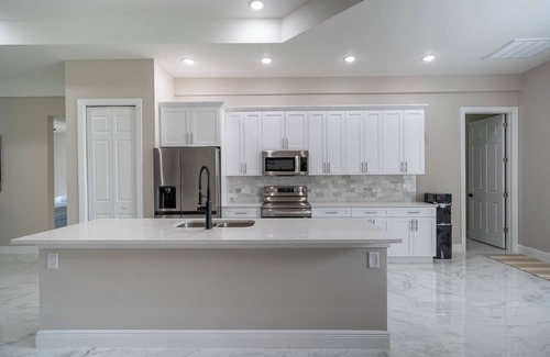 Sunshine Otro | Charming 4-bedroom New Construction farmhouse in pleasant Lehigh Acres