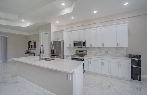 Sunshine Otro | Charming 4-bedroom New Construction farmhouse in pleasant Lehigh Acres
