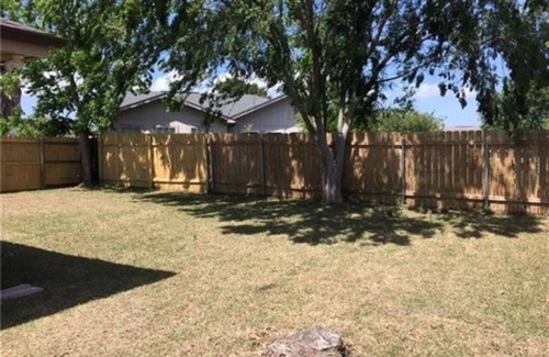 Little Woods Casa | Charming 4-bedroom house in New Orleans Subdivision with WiFi, AC, & security.