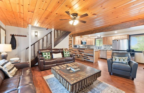 Shaver Lake Cabina | Charming 4-Bedroom Cabin Retreat in Shaver Lake