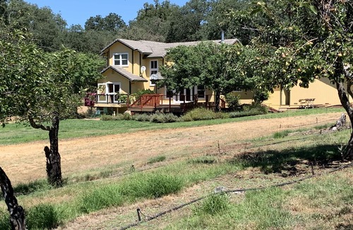 Shingle Springs Casa | Preciosa casa con cerezo en Sierra Foothills!