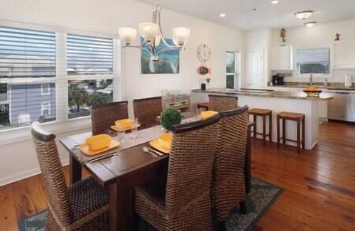 Port St. Joe Casa | ¡Vistas al mar desde AMBOS balcones, piscina privada y a solo 300 pasos de la arena!