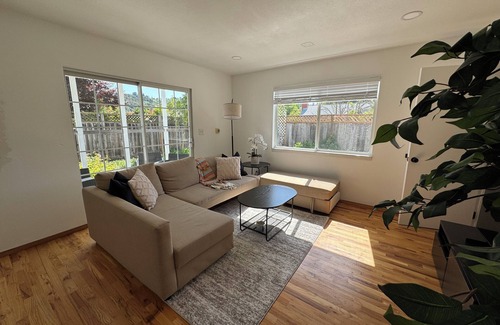South San Jose Casa | Charming 4Bedroom4Bathroom Retreat- Home Away From Home