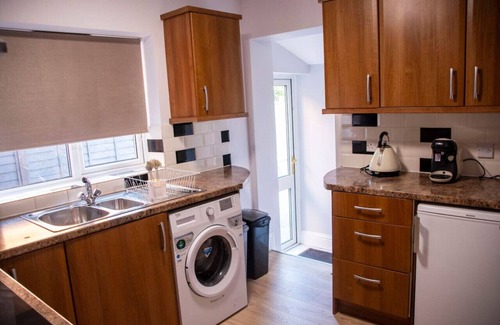 Worcester Casa | Charming 5-Bed Victorian House