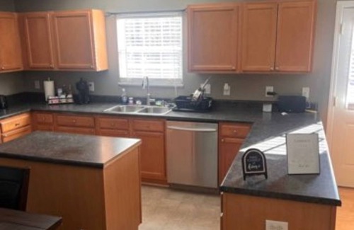 Lexington Casa | Welcome to our 5-bedroom home located in charming Lexington, S.C.