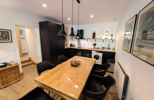 Areches Apartamento | Charming 6-person apartment with sunny terrace at the foot of the slopes