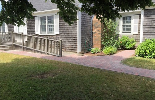 Nantucket Town Casa | Encantadora casa de rancho accesible