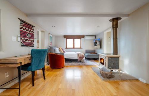 Santa Fe Casa | Charming adobe home in Santa Fe