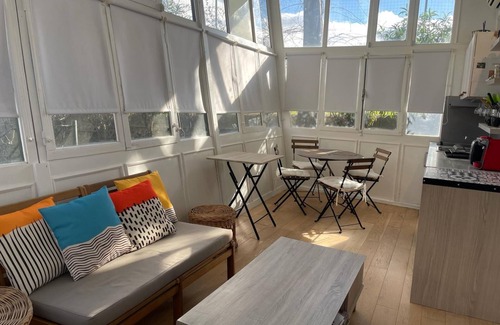 Sommieres Cabaña | Encantadora cabaña con aire acondicionado "la cabaña" y su jardín privado e independiente