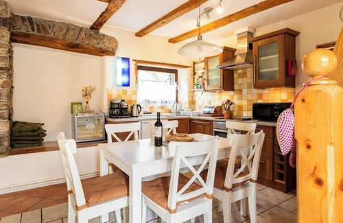 Kamno Casa | Charming Alpine Farmhouse Near the Soča River