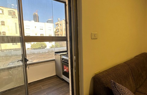 Amman Apartamento | Charming Amman Apartment With Electric Heating & Wi
