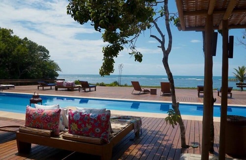 Alto da Cruz Apartamento | Charming and Cozy Bungalow Beach - BAH013